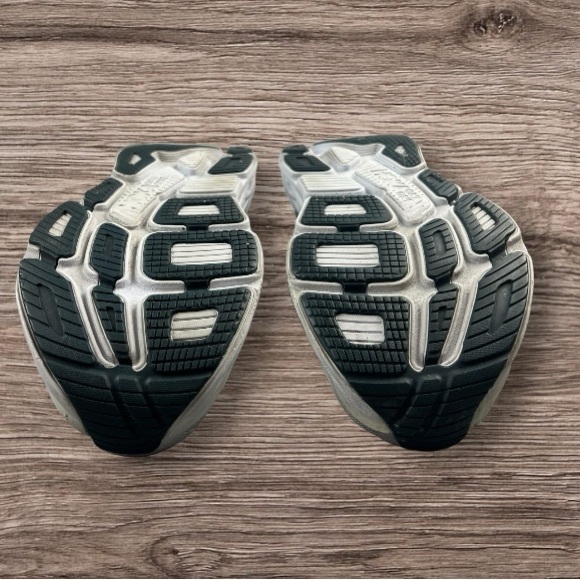 Hola One One  Women's Bondi 6 Wide Width Gray Sz: 10D - Picture 9 of 15